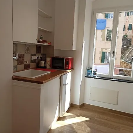 Pensión Al Porto 61 - For Rent 4*