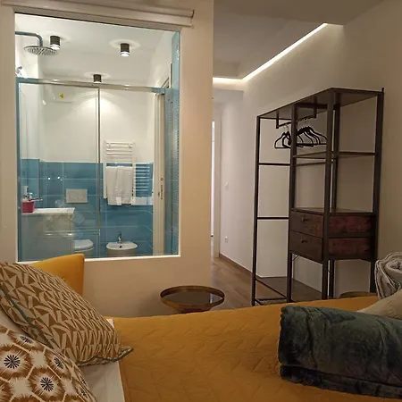 Al Porto 61 - For Rent Pensión 4*