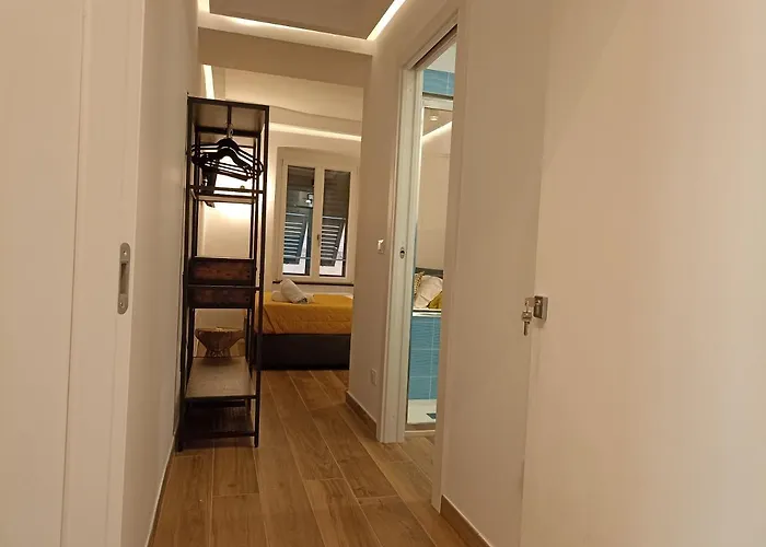 Al Porto 61 - For Rent Gæstehus Camogli