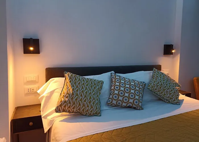 Al Porto 61 - For Rent Guest house 4*