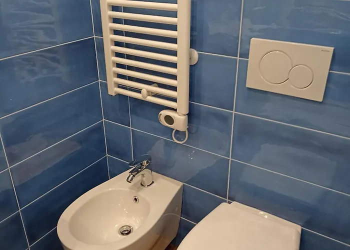 Al Porto 61 - For Rent Affittacamere 4*